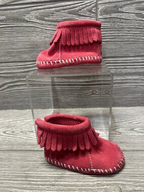 MINNETONKA Baby Girl Pink Suede Moccasins Size 1 Infant Easy On Off Booties